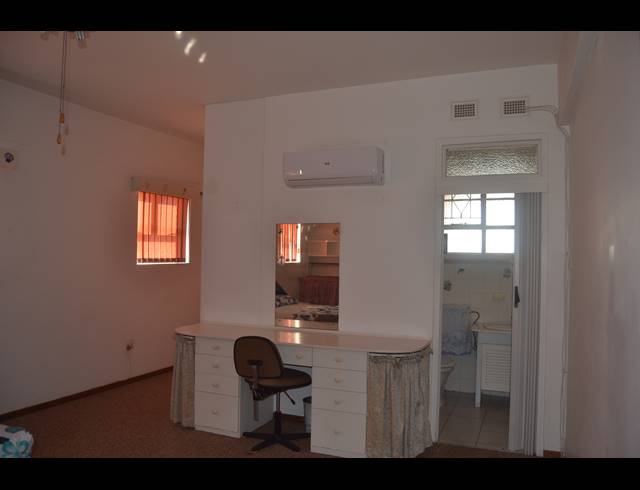 2 BEDROOM APARTMENT FOR SALE IN SCOTTBURGH CENTRAL
